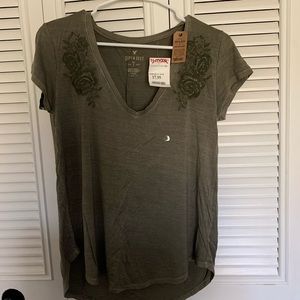 American Eagle Embroidered Tshirt